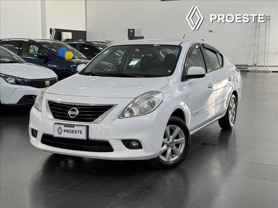 NISSAN VERSA 1.6 16V FLEX SL 4P MANUAL NISSAN VERSA 1.6 16V FLEX SL 4P MANUAL